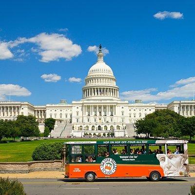Washington DC Hop-On Hop-off Trolley Tour with 15 Stops