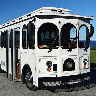 Newport RI Mansions Scenic Trolley Tour (Ages 5+ only)