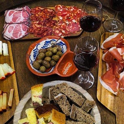 Porto 3-Hour Food and Wine Tasting Tour