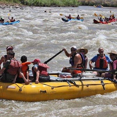 Fisher Towers Rafting Full-Day Trip from Moab