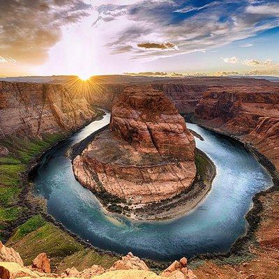 Antelope Canyon and Horseshoe Bend Day Tour from Flagstaff