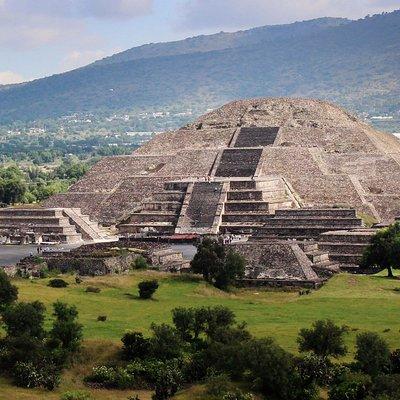 Full-Day Teotihuacan & Basilica Guadalupe Tour