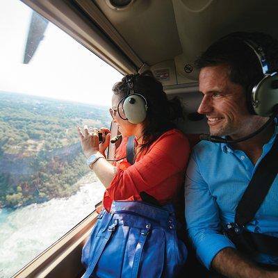 Niagara Falls CANADA Helicopter Tour