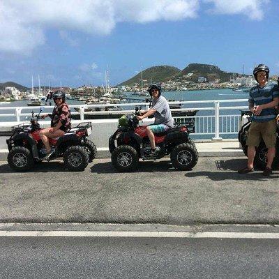 For hotel guests: Guided ATV Tour Dutch/French St. Maarten - Highlights & Beach