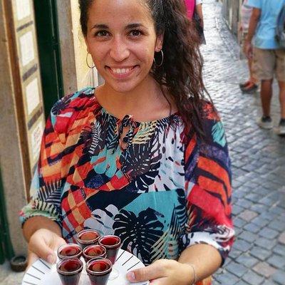 Lisbon Small-Group Food Tour with 18 Tastings in Alfama District