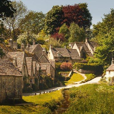 Oxford and Traditional Cotswolds Villages Small-Group Day Tour from London