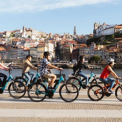 3-Hour Porto Highlights on a Electric Bike Guided Tour