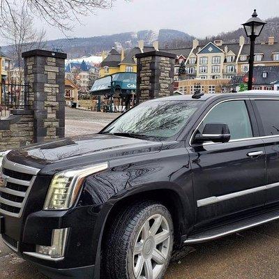 Private SUV transfer Mont-Tremblant to Montreal Airport