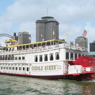 Paddlewheeler Creole Queen Historic Mississippi River Cruise