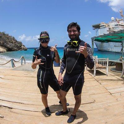 Introduction Shore Dive with Scubaçao (1 dive)