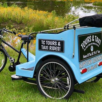 Hi-5 Rickshaw Tour Traverse City - First Thing You MUST Do in TC!