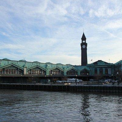 Hoboken Scavenger Hunt: Hoboken Harbor & History!