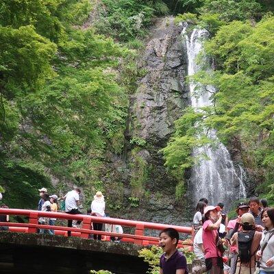 Minoh Waterfall and nature walk through the Minoh Park