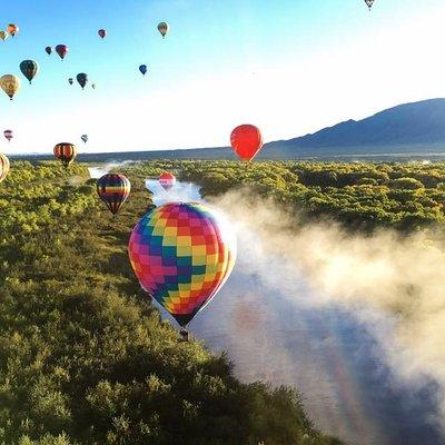 Albuquerque Hot Air Balloon Rides at Sunrise