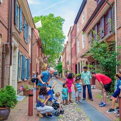 Philadelphia Old City Historic Walking Tour with 10+ Top Sites