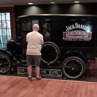 Jack Daniels Smooth Distillery Tours Shopping and Barbecue 
