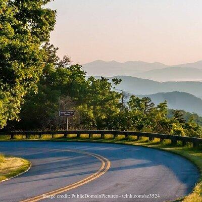 Explore The Blue Ridge Mountains: Private Day Trip from Asheville