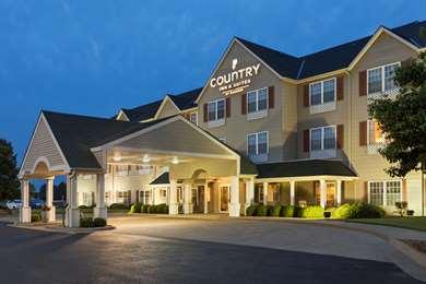 Country Inn And Suites Salina