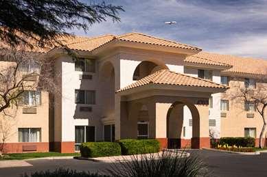 Country Inn & Suites by Radisson Phoenix Airport
