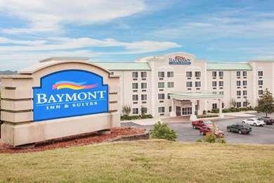 Baymont Inn & Suites On the Lake