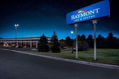Baymont Inn   Suites Traverse City
