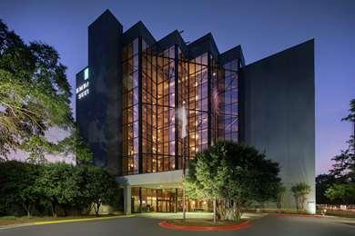 Embassy Suites by Hilton Atlanta-Galleria