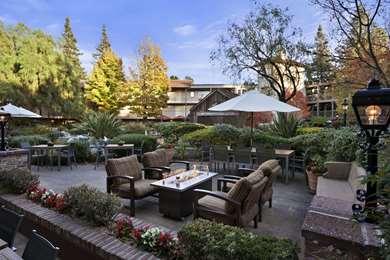 Embassy Suites By Hilton Napa Valle
