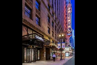 Cambria Chicago Loop-Theatre District