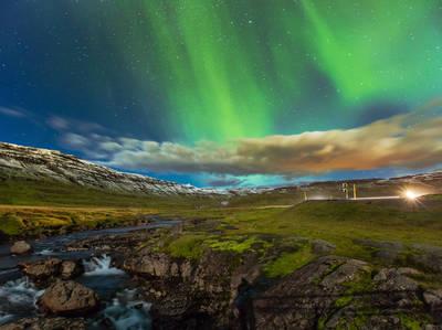 Iceland&#39;s Magical Northern Lights