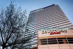 Courtyard by Marriott Chicago-St Charles
