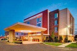 SpringHill Suites by Marriott Carle Place Garden City