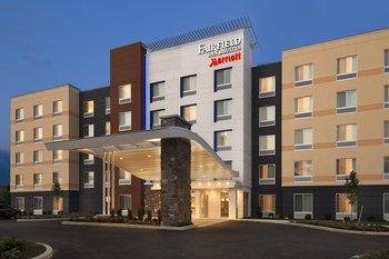 Fairfield Inn & Suites by Marriott Lancaster East at The Outlets