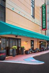 Courtyard by Marriott-Wilmington Downtown