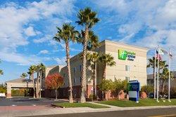 Holiday Inn Express Hotel & Suites Vacaville