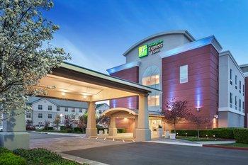 Holiday Inn Express & Suites-Sacramento Airport/Natomas