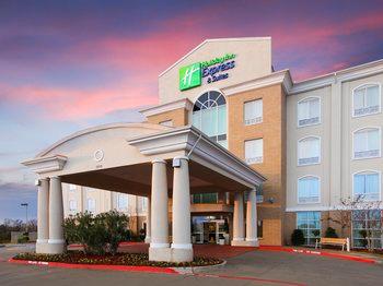 Holiday Inn Express And Suites Sher