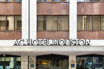 AC Hotel Houston Downtown